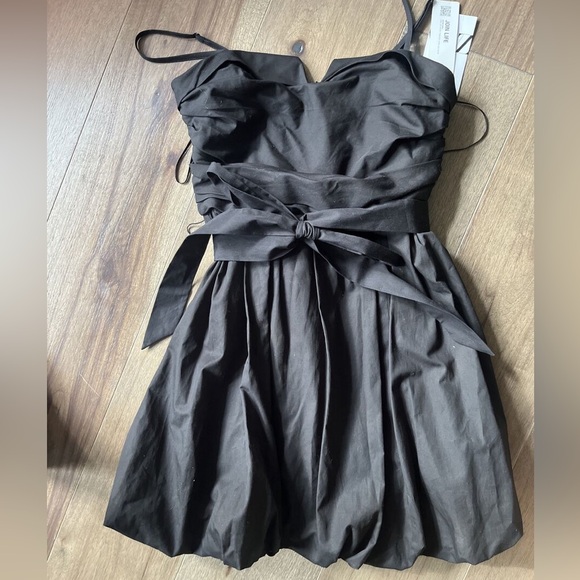 Zara voluminous mini dress - Picture 3 of 7